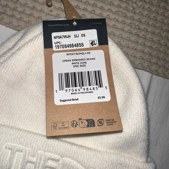 NWT North Face Hat - Picture 3 of 4